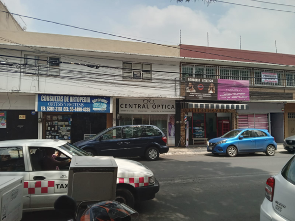 Edificio en venta en Viveros del Valle, Tlalnepantla de Baz — foto 2 de 9
