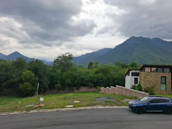 Terreno en venta en Lagos de San Francisco, Santiago — foto 2 de 3