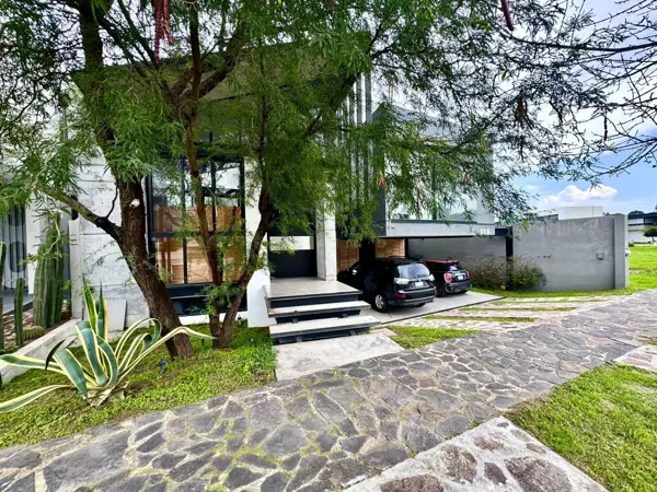 Casa en venta en Bosque Azul, León — foto 3 de 27