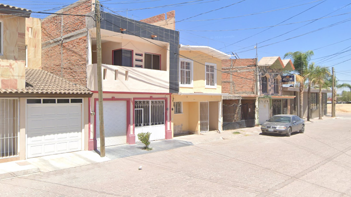 Casa en venta en Cosmos, Pabellón de Arteaga — foto 1 de 10