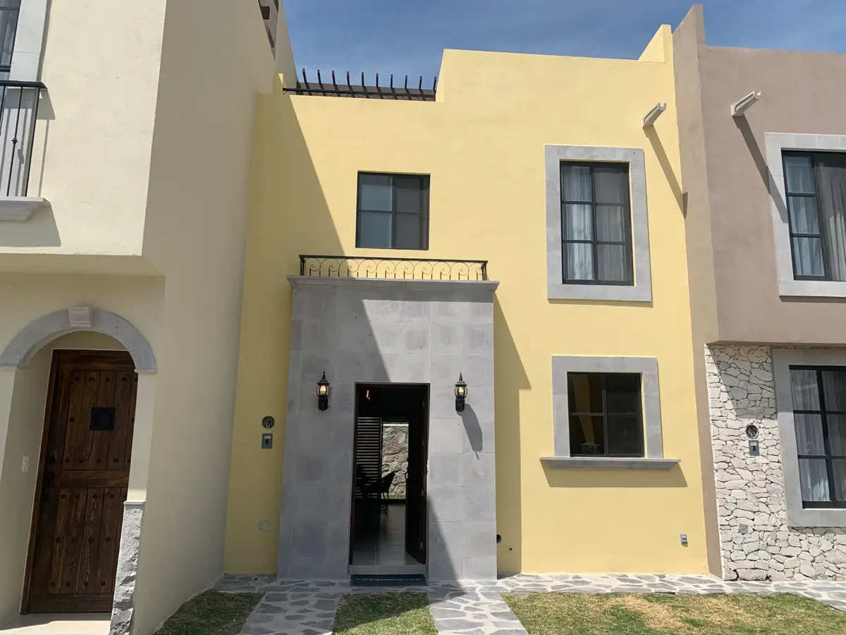 Casa en venta en Zirándaro, San Miguel de Allende — foto 1 de 34
