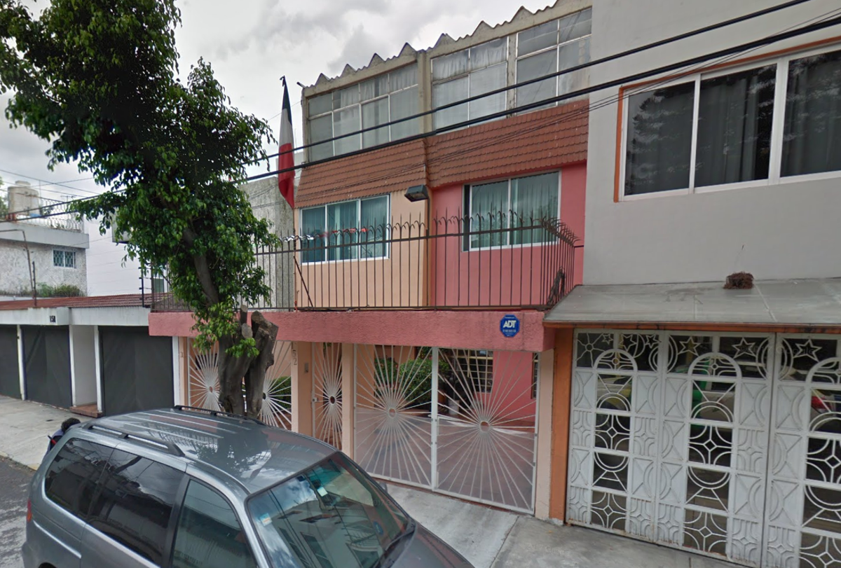 Casa en venta en Ampliación Sinatel, Iztapalapa — foto 1 de 10