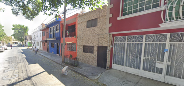 CASA EN VENTA EN LAGOS DE ORIENTE, GDL-JAL CASA EN VENTA EN LAGOS DE ORIENTE, GDL-JAL