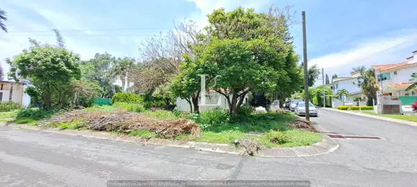Terreno en venta en Lomas de Cocoyoc, Atlatlahucan — foto 2 de 6