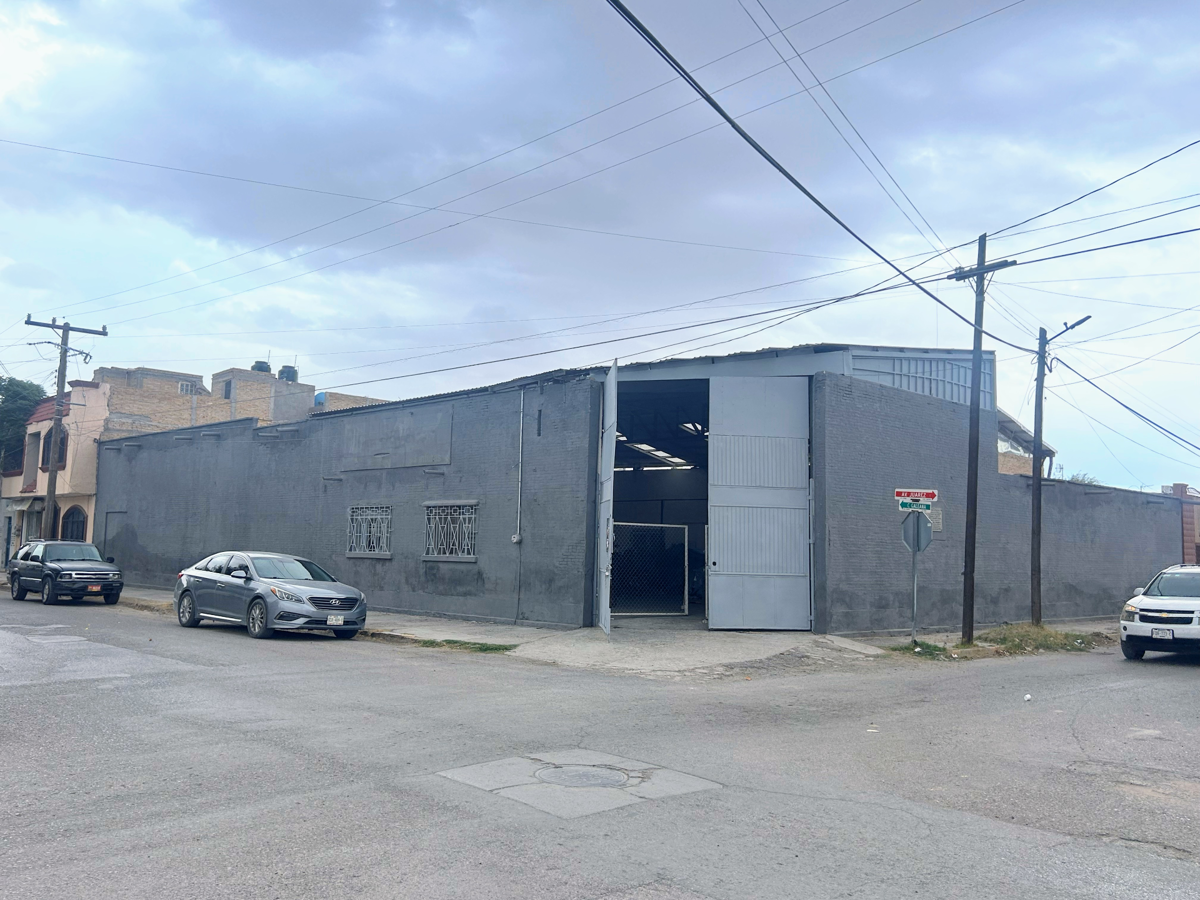 Bodega en renta en San Pedro Centro, San Pedro — foto 1 de 7