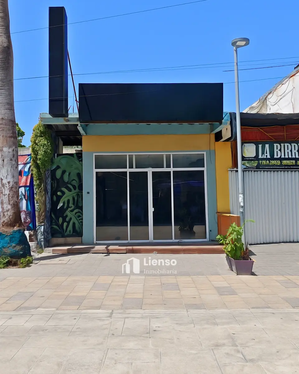Local en renta en Playa del Carmen Centro, Solidaridad — foto 1 de 11