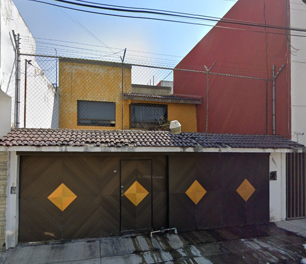 Casa en Valle Dorado, Puebla, Puebla