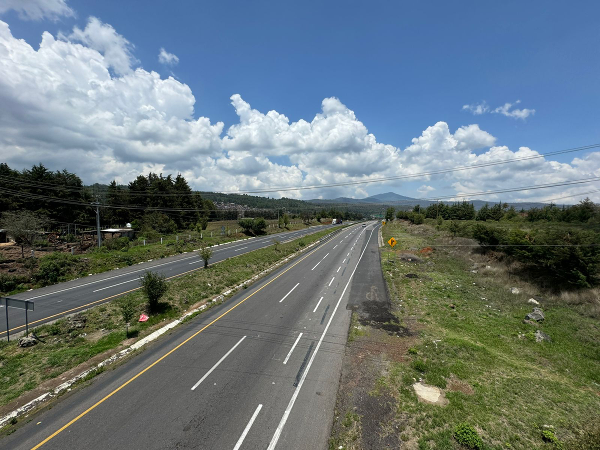 Terreno en venta en El Mirador, Pátzcuaro — foto 1 de 10