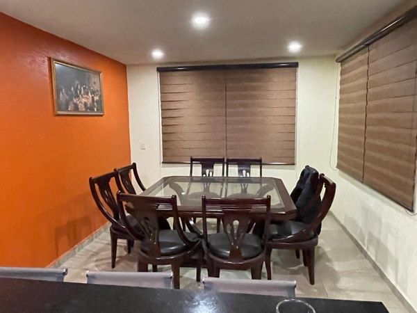 Casa en venta en Los Pirules, Morelia — foto 2 de 20