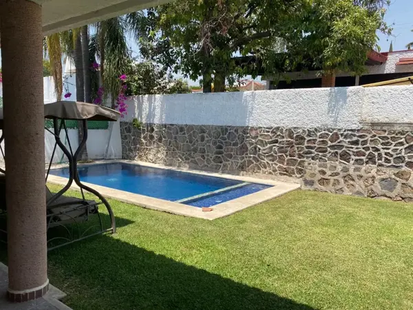 Casa en venta en Lomas de Cocoyoc, Atlatlahucan — foto 2 de 16