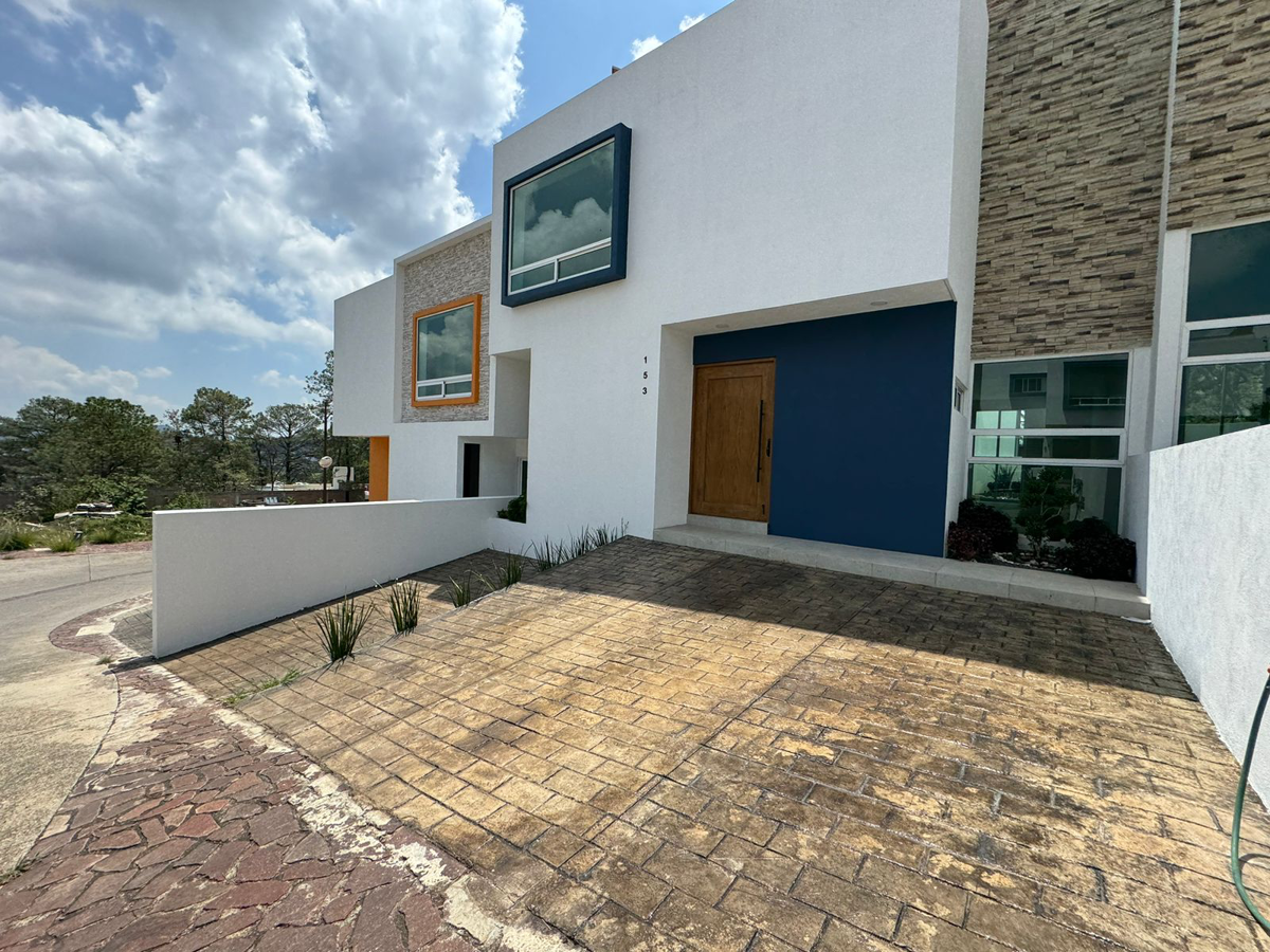 Casa en venta en Montaña Monarca I, Morelia — foto 1 de 13