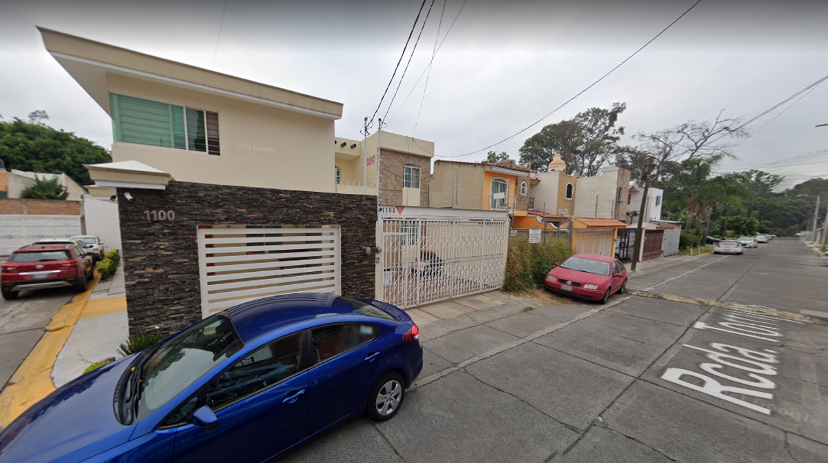 Casa en venta en Las Alamedas, Zapopan — foto 1 de 10