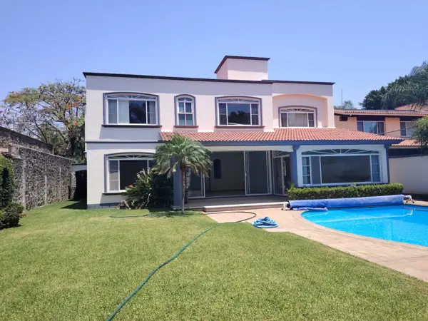 Casa en venta en Residencial Sumiya, Jiutepec — foto 2 de 35