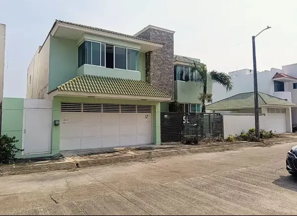Casa independiente en venta en Residencial Las Palmas, Medellín de Bravo
