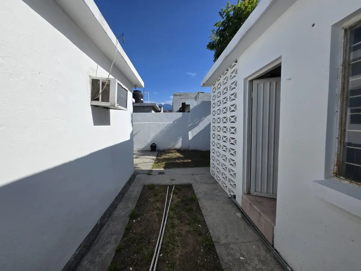 Casa en venta en Las Cumbres, Monterrey, Nuevo León