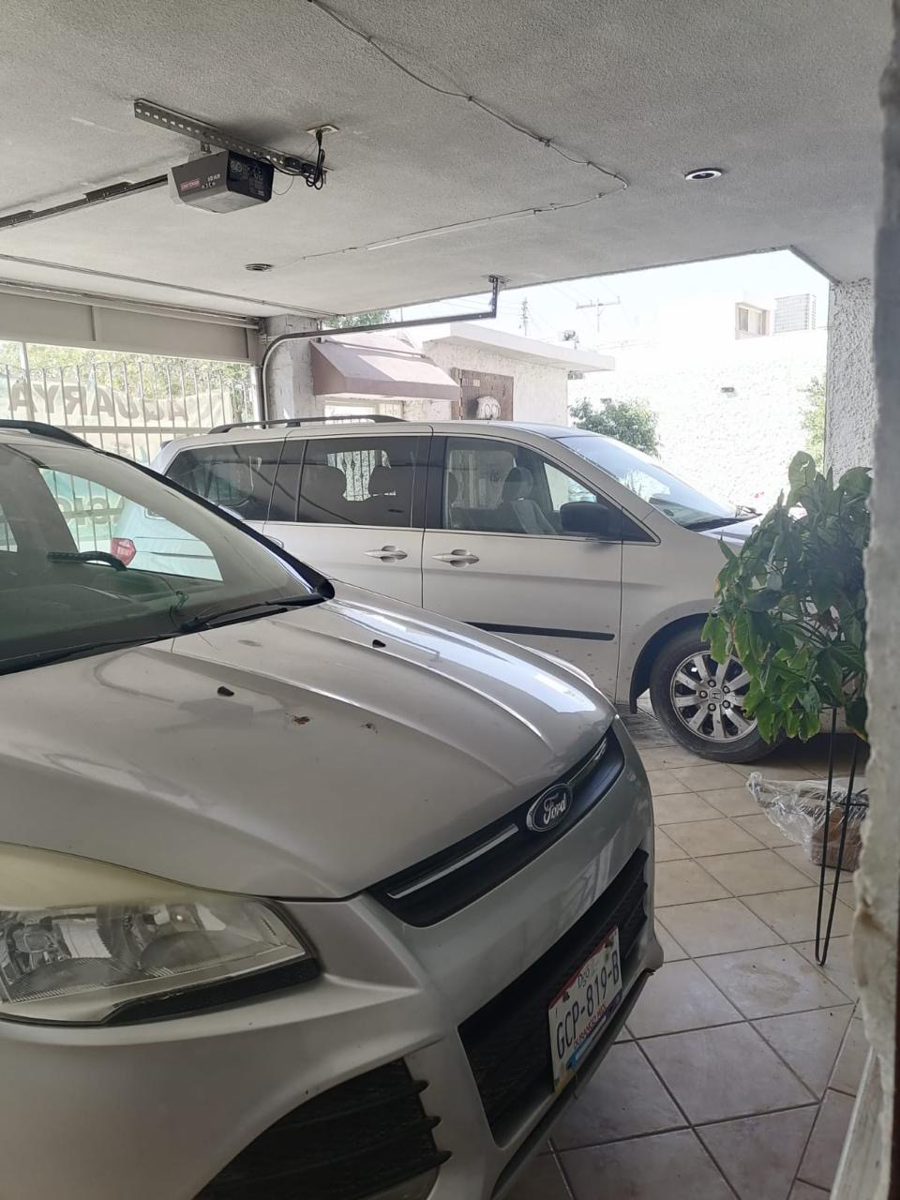 Casa en venta en Ampliación la Rosita, Torreón — foto 1 de 18