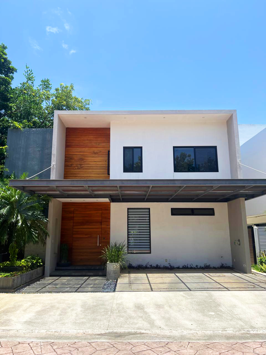 Casa en venta en Residencial Cumbres, Benito Juárez — foto 1 de 36