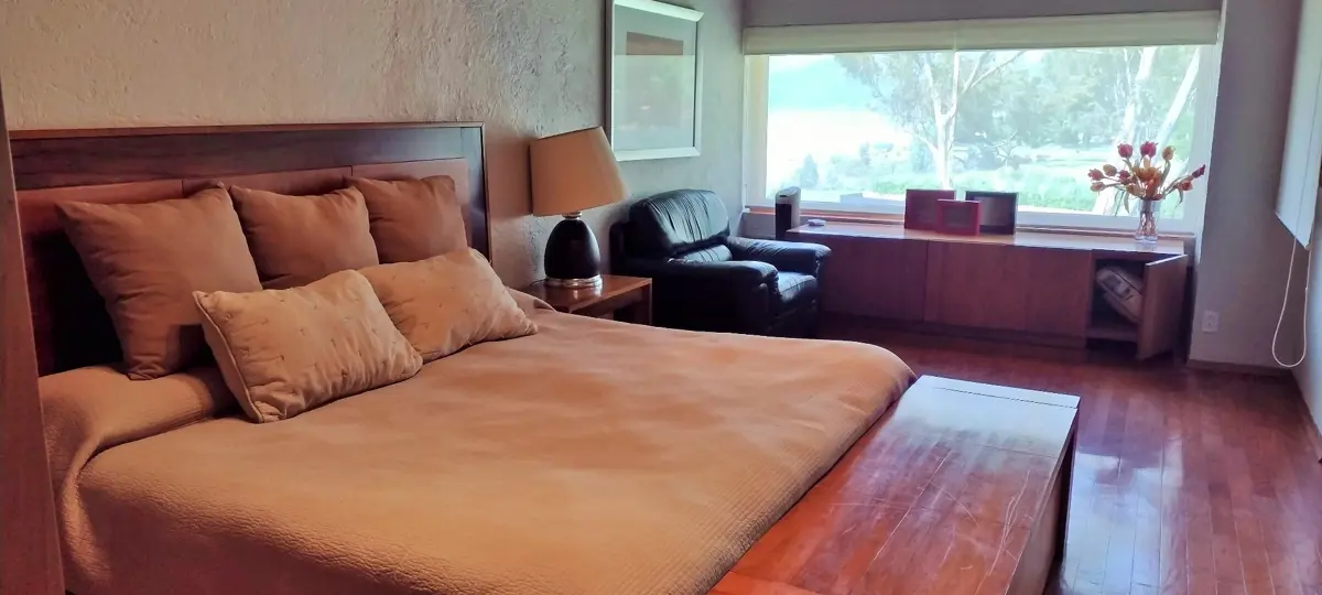 Casa en venta en San Gaspar el Lago, Valle de Bravo — foto 1 de 17