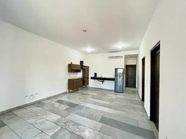 ?? Departamento en Renta – Condominio Rosa Violeta, Cabo San Lucas (Brisas del Pacífico)