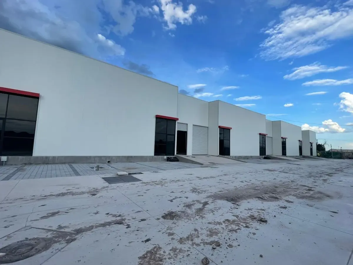 Nave en renta en La Palma, Pedro Escobedo — foto 1 de 5