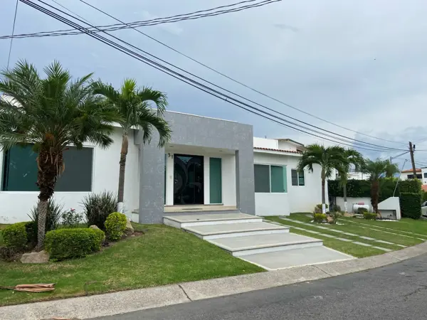 Casa en venta en Lomas de Cocoyoc, Atlatlahucan — foto 2 de 17