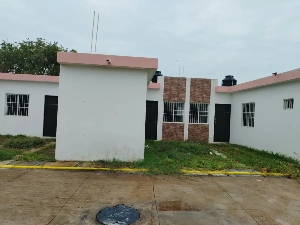 Casa en venta en Jardines de Medellín, Medellín de Bravo — foto 1 de 7