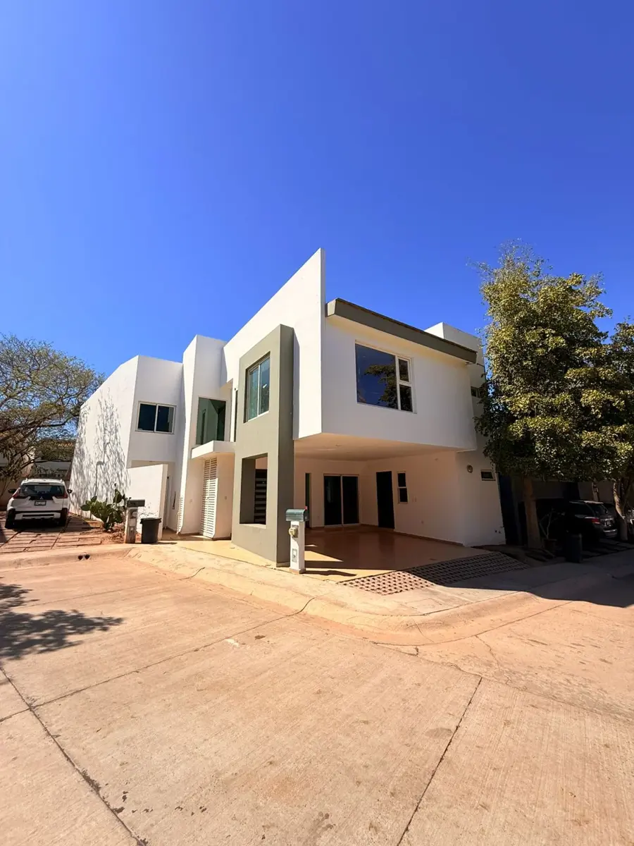 CASA EN VENTA Y RENTA LA PRIMAVERA BARRIO SAN FRANCISCO SUR EN CULIACAN SINALOA CASA EN VENTA Y RENTA LA PRIMAVERA BARRIO SAN FRANCISCO SUR EN CULIACAN SINALOA