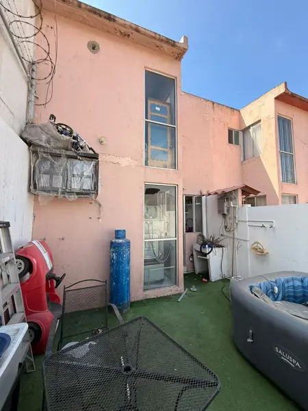 Casa en venta en Lomas Virreyes, Tijuana — foto 2 de 17