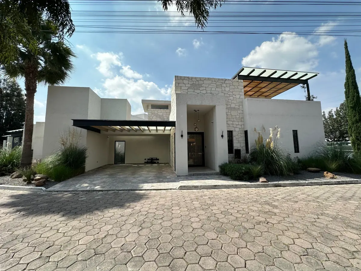 Casa en venta en Campestre Morillotla, San Andrés Cholula — foto 1 de 41