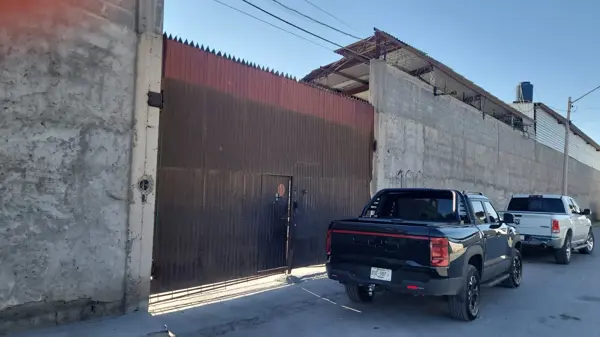 Bodega en renta en Nueva Laguna Norte, Torreón con amplio espacio de maniobras Bodega en renta en Nueva Laguna Norte, Torreón con amplio espacio de maniobras