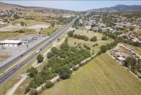 TERRENO EN VENTA SOBRE CARRETERA 57, PARQUE INDUSTRIAL QUERETARO
