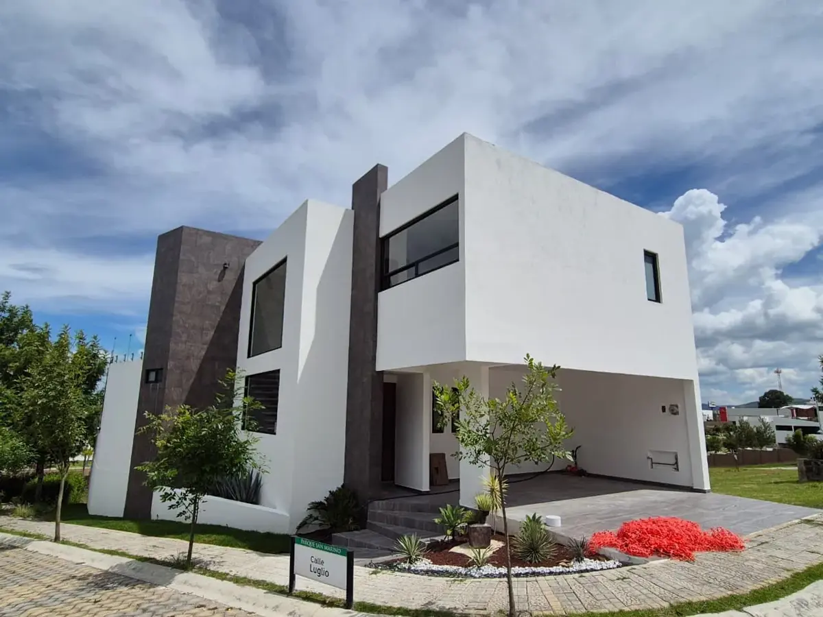 Casa en venta en Lomas de Angelópolis II, San Andrés Cholula — foto 1 de 28