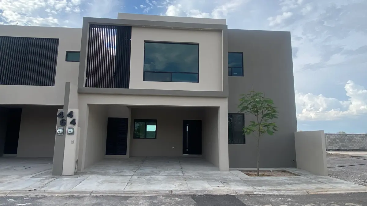 Casa en venta en Las Trojes, Torreón — foto 1 de 33