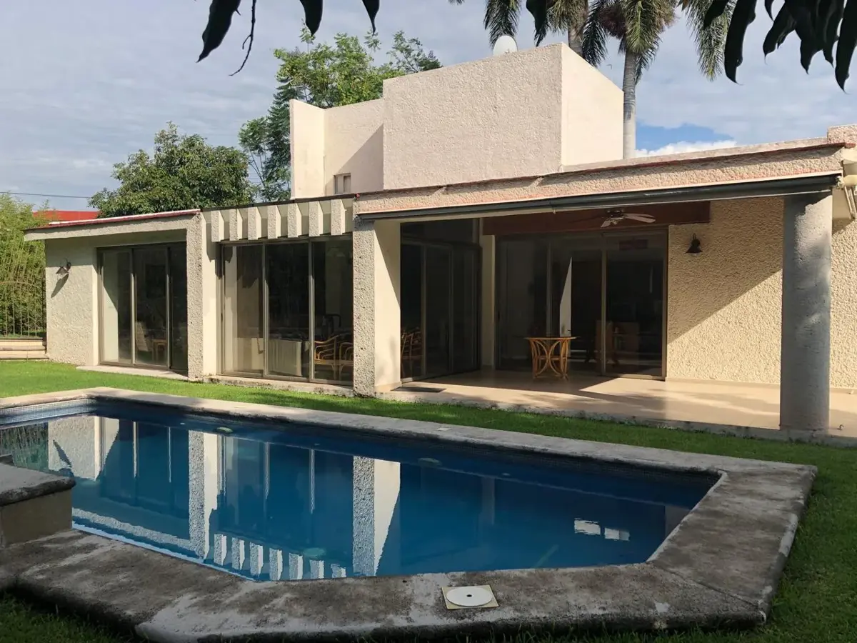 Casa en venta en Lomas de Cocoyoc, Atlatlahucan — foto 1 de 4