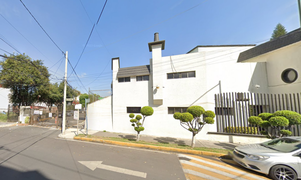Casa en venta en Prado Coapa 1A Sección, Tlalpan — foto 2 de 16