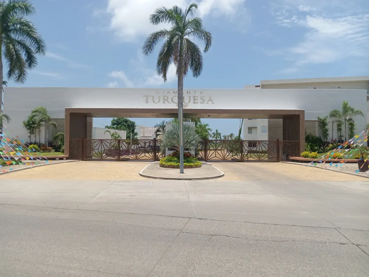 Departamento en venta en Granjas del Marqués, Acapulco de Juárez — foto 1 de 12