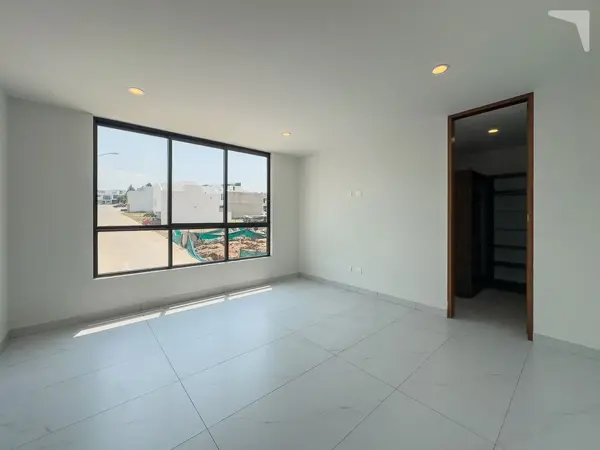 Casa en venta en Valle Imperial, Zapopan — foto 3 de 23