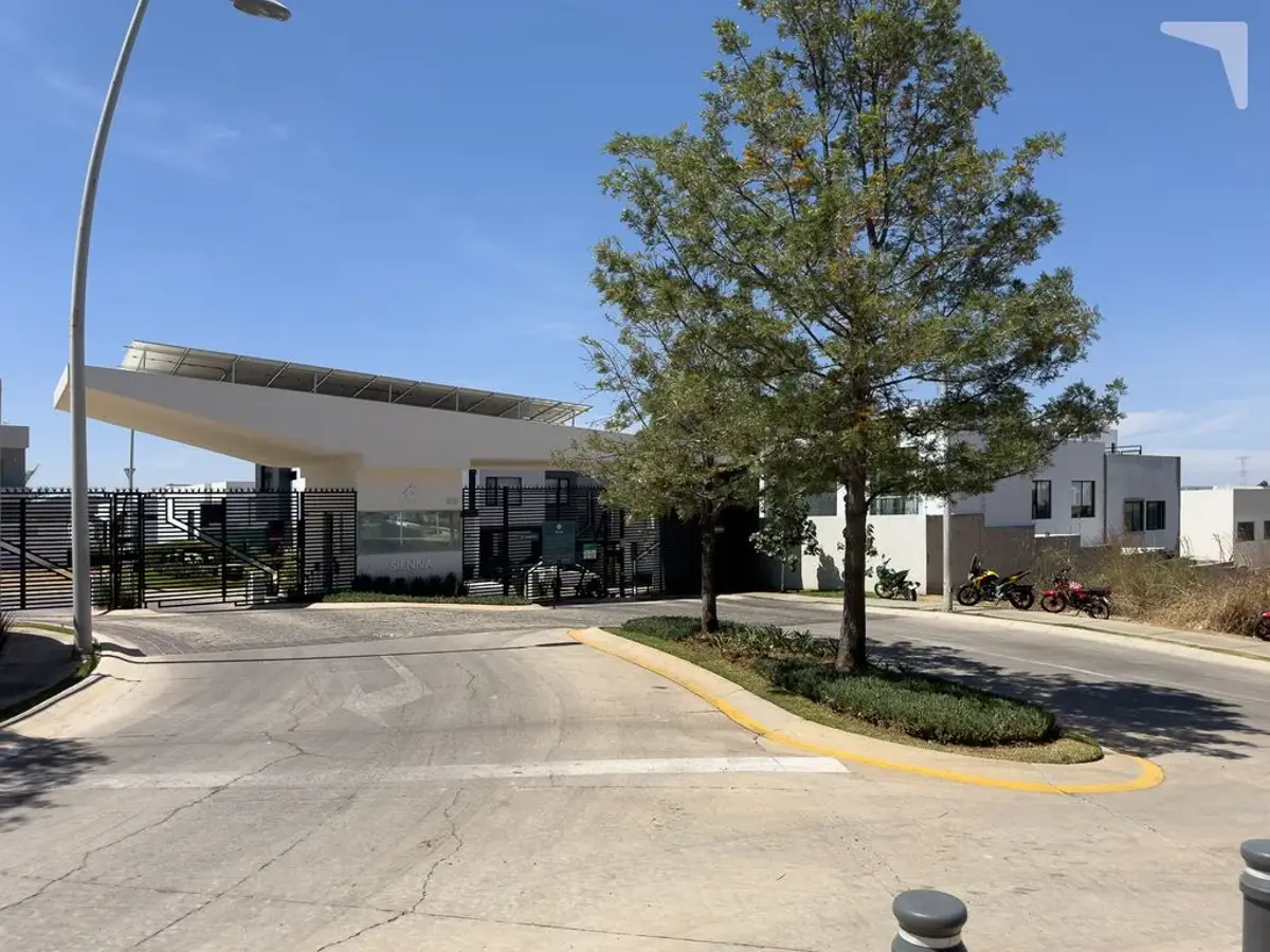 Terreno en venta en Valle Imperial, Zapopan — foto 1 de 7
