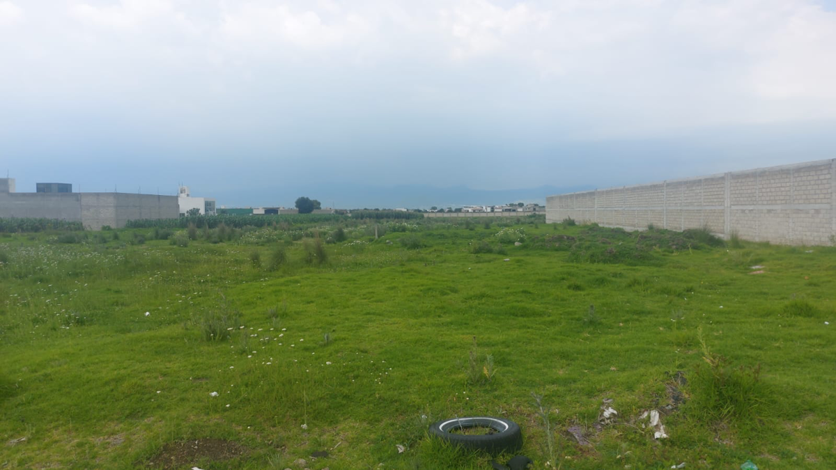 Terreno en venta en San Miguel Totocuitlapilco, Metepec — foto 1 de 3