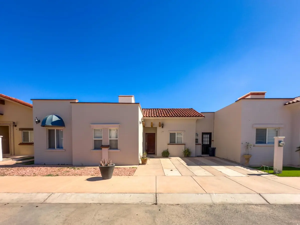 Casa en venta en Real de Sevilla Club Residencial, Hermosillo — foto 1 de 25