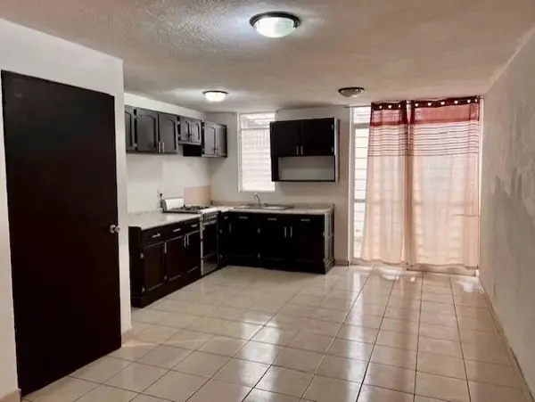 Casa en venta en Jardines Del Valle, Zapopan — foto 2 de 8