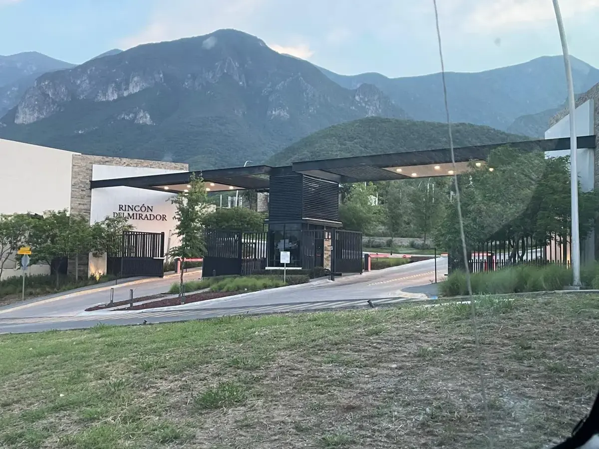 Terreno en venta en Sierra Alta, Monterrey — foto 1 de 9