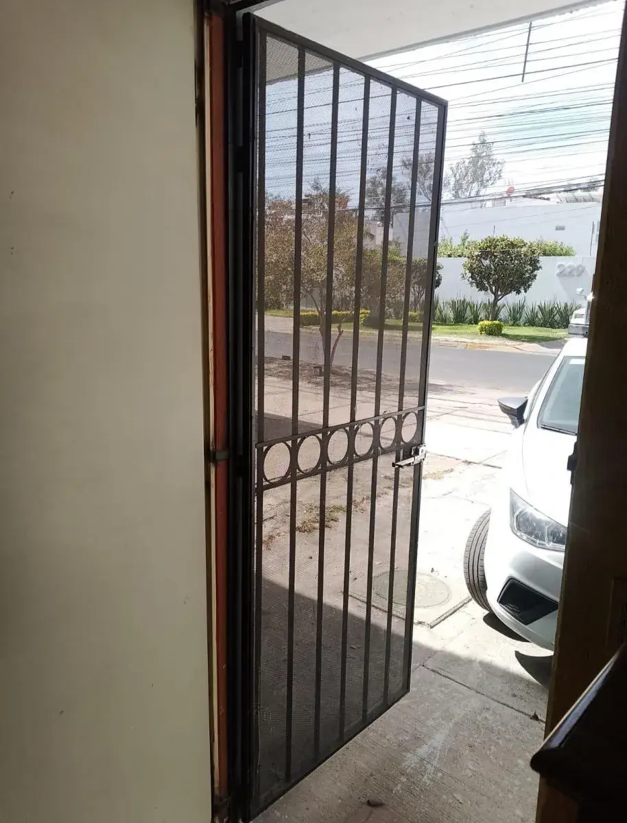 Casa en venta en La Grana, Zapopan — foto 1 de 12