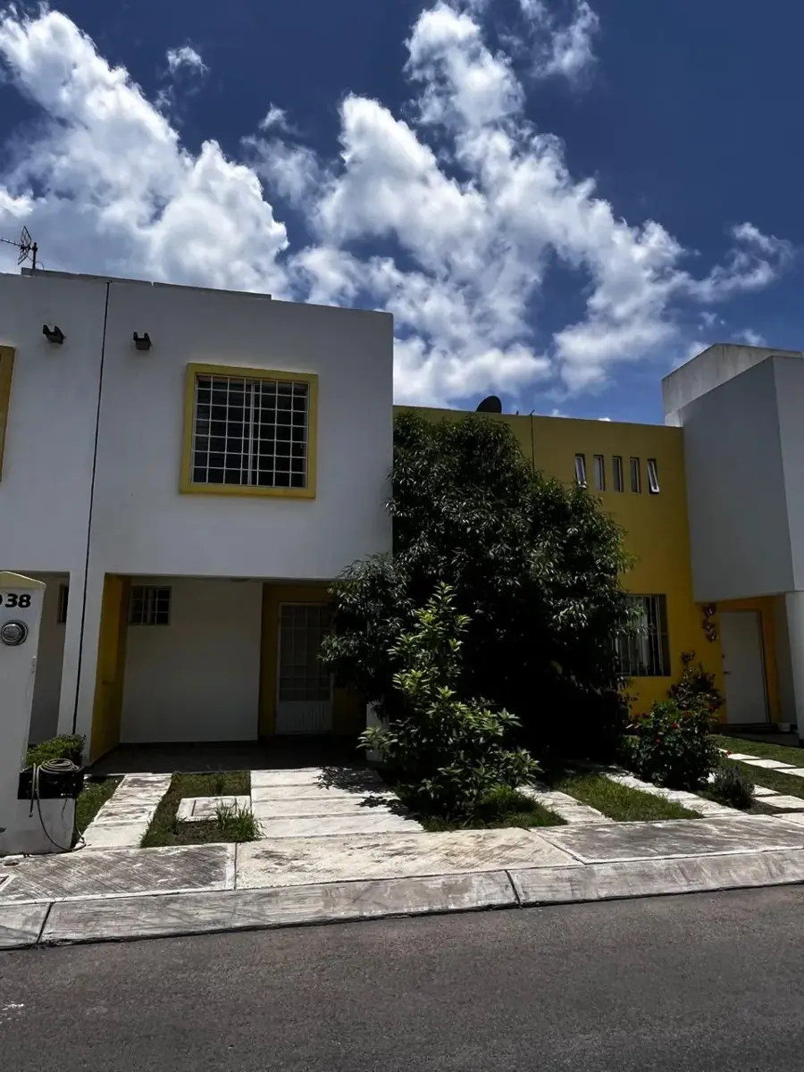 Casa en venta en Vivero de Fresnos, San Juan del Río — foto 1 de 12