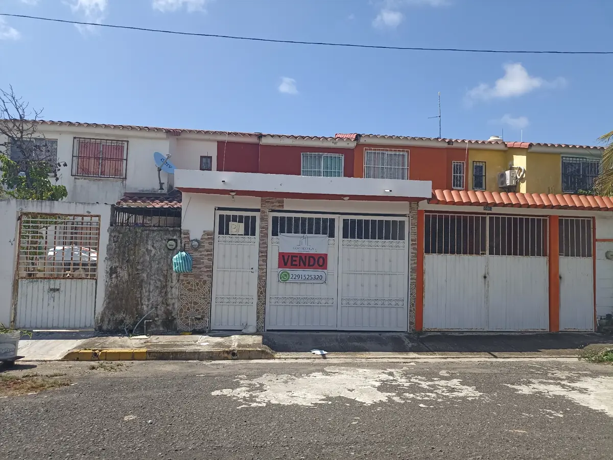 Casa en venta en Geovillas los Pinos II, Veracruz — foto 1 de 9