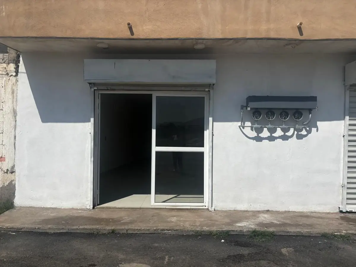 Local en renta en Francisco Villa, Matamoros — foto 1 de 9