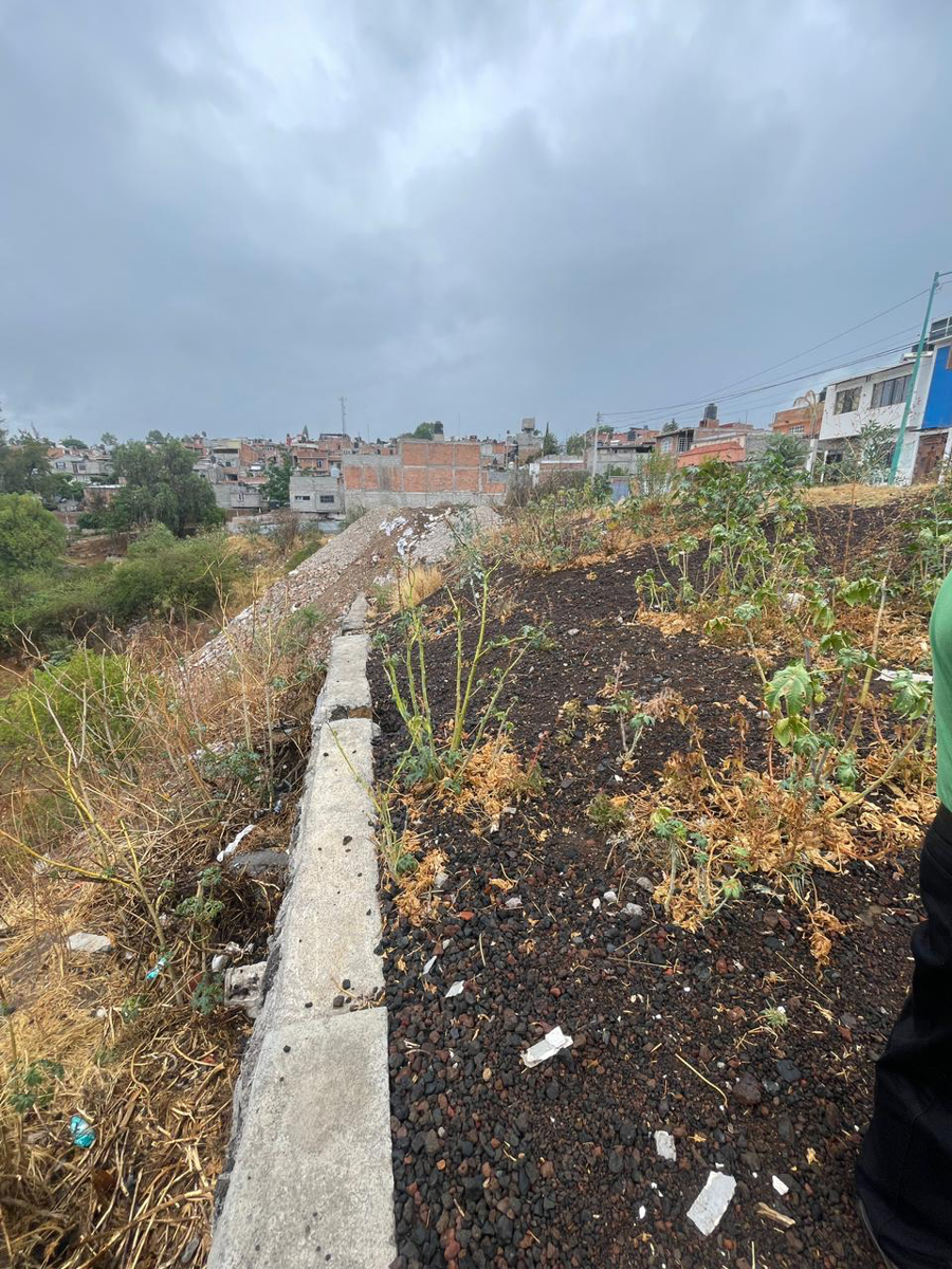 Terreno en venta en Carlos Rivas Larrauri, Morelia — foto 1 de 7