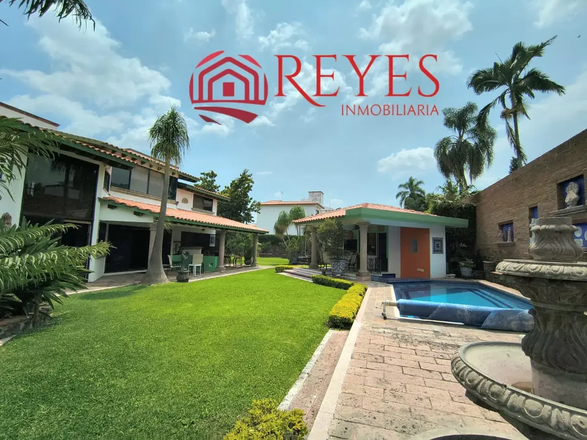 Casa en venta en Lomas de Cocoyoc, Atlatlahucan — foto 1 de 21