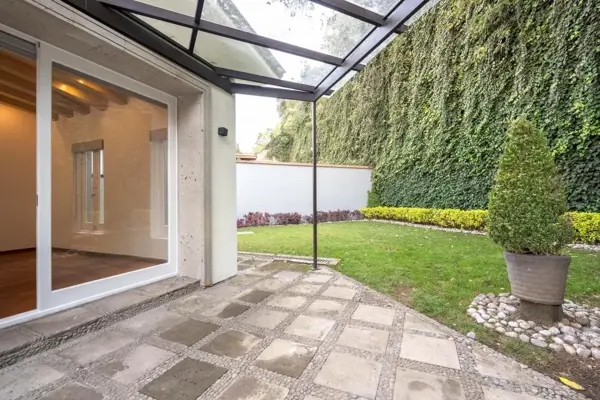 Casa en venta en Lomas de Tecamachalco, Naucalpan de Juárez — foto 2 de 31