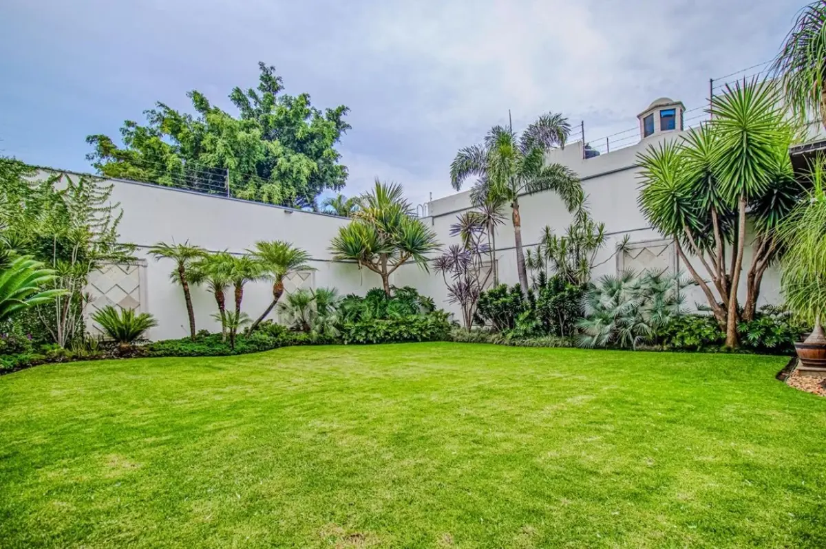 Casa en venta en Ahuatepec, Cuernavaca — foto 1 de 75